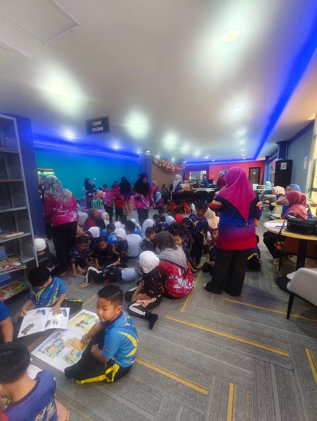 LAWATAN PERPUSTAKAAN 4